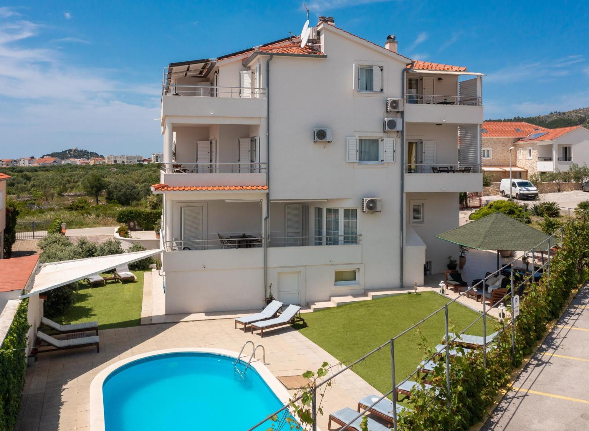 Sea View Apartments Tihi II Vodice Exteriér fotografie
